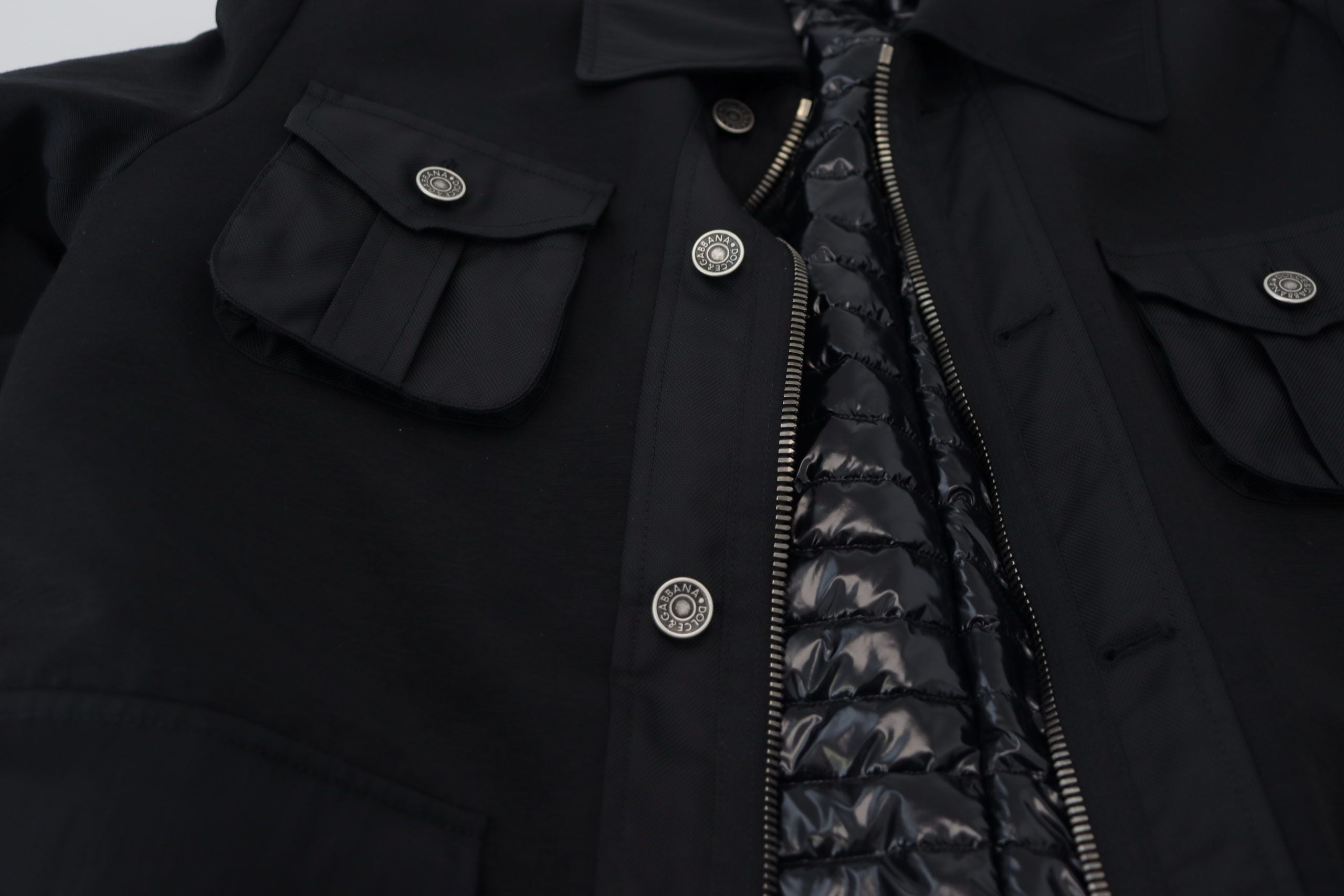 Dolce & Gabbana Schwarze Jacke mit durchgehendem Reißverschluss und Kragen aus Wolle