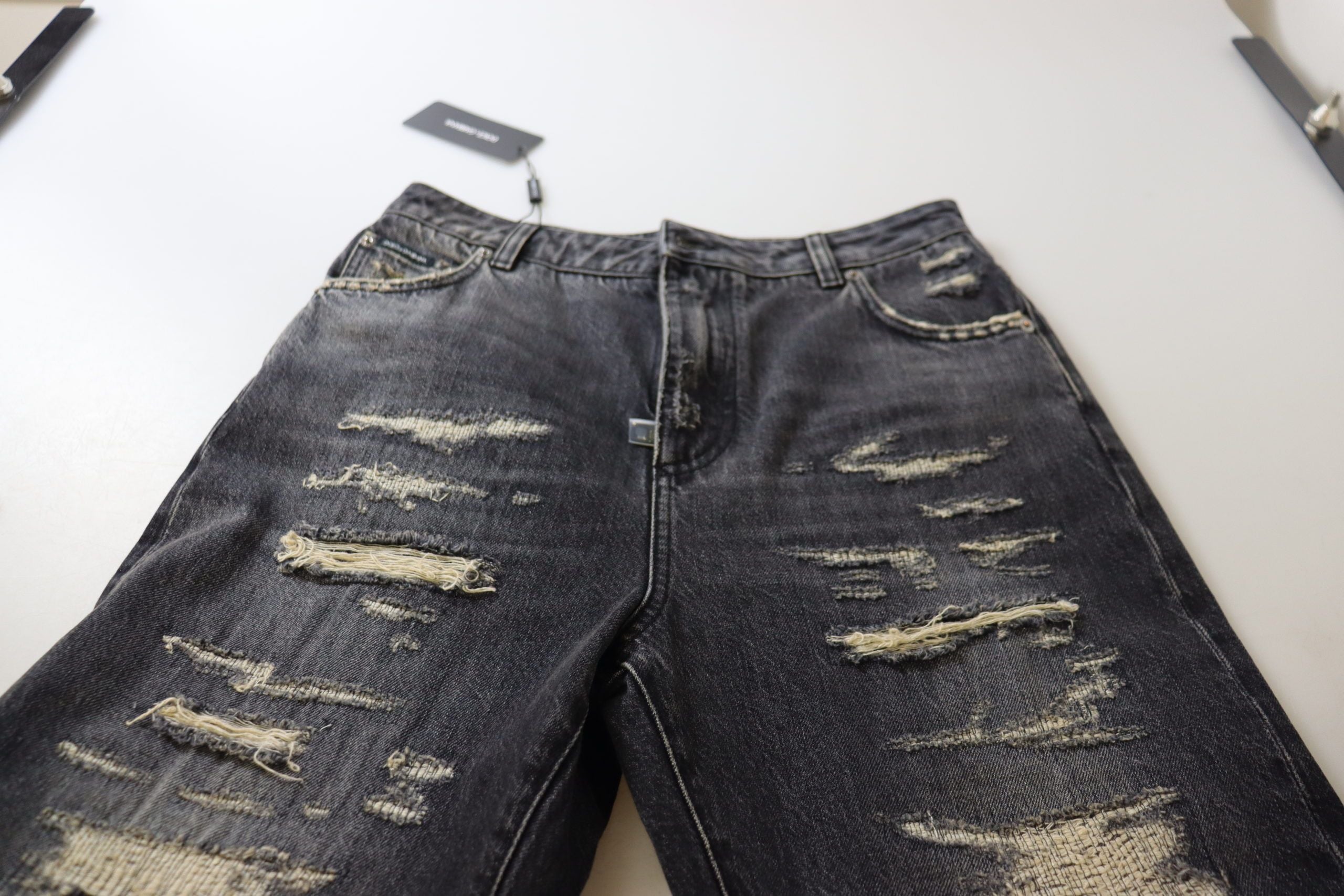 Dolce & Gabbana Schwarze verwaschene, zerfledderte Denim-Jeans mit hoher Taille