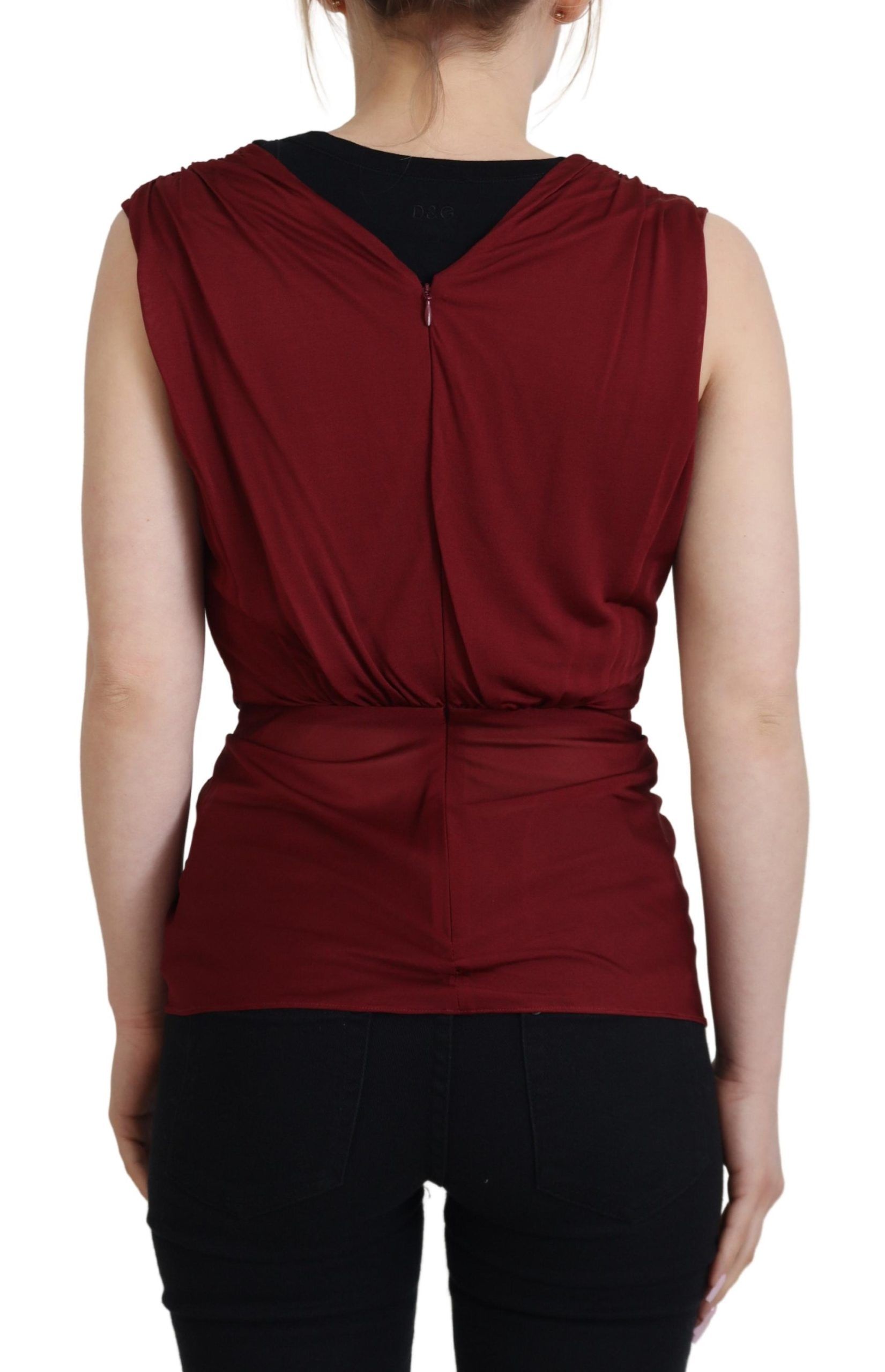 Dolce & Gabbana Bordeauxfarbenes Seidenstretch-Top Weste Bluse