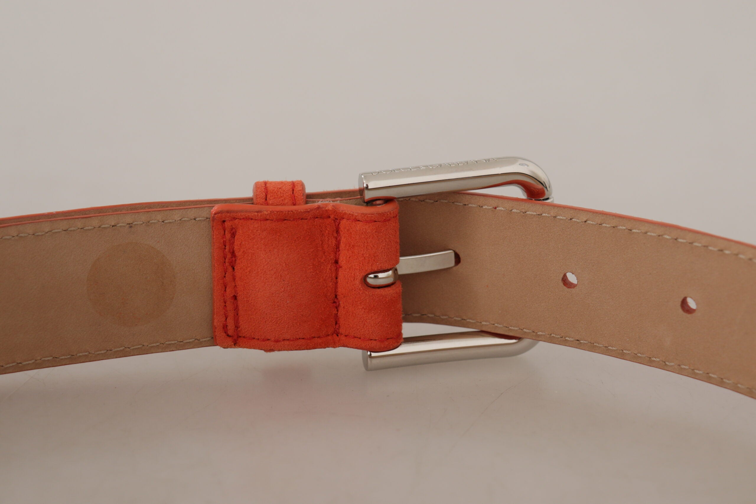 Dolce & Gabbana Orangefarbener Leder-Wildleder-Gürtel mit silberner Logo-Metallschnalle
