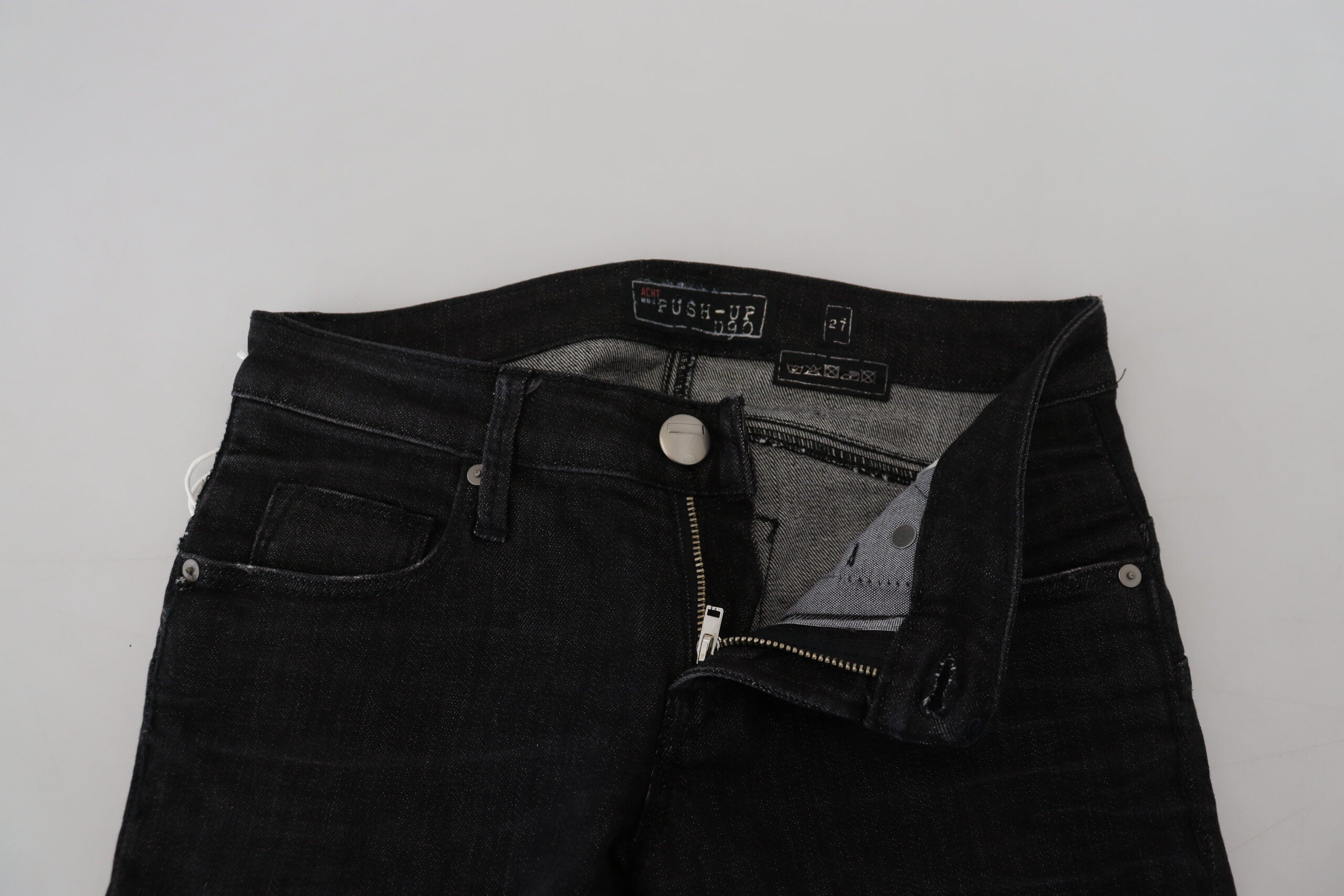 Acht Schwarze Baumwolle Slim Fit Damen Casual Denim Jeans