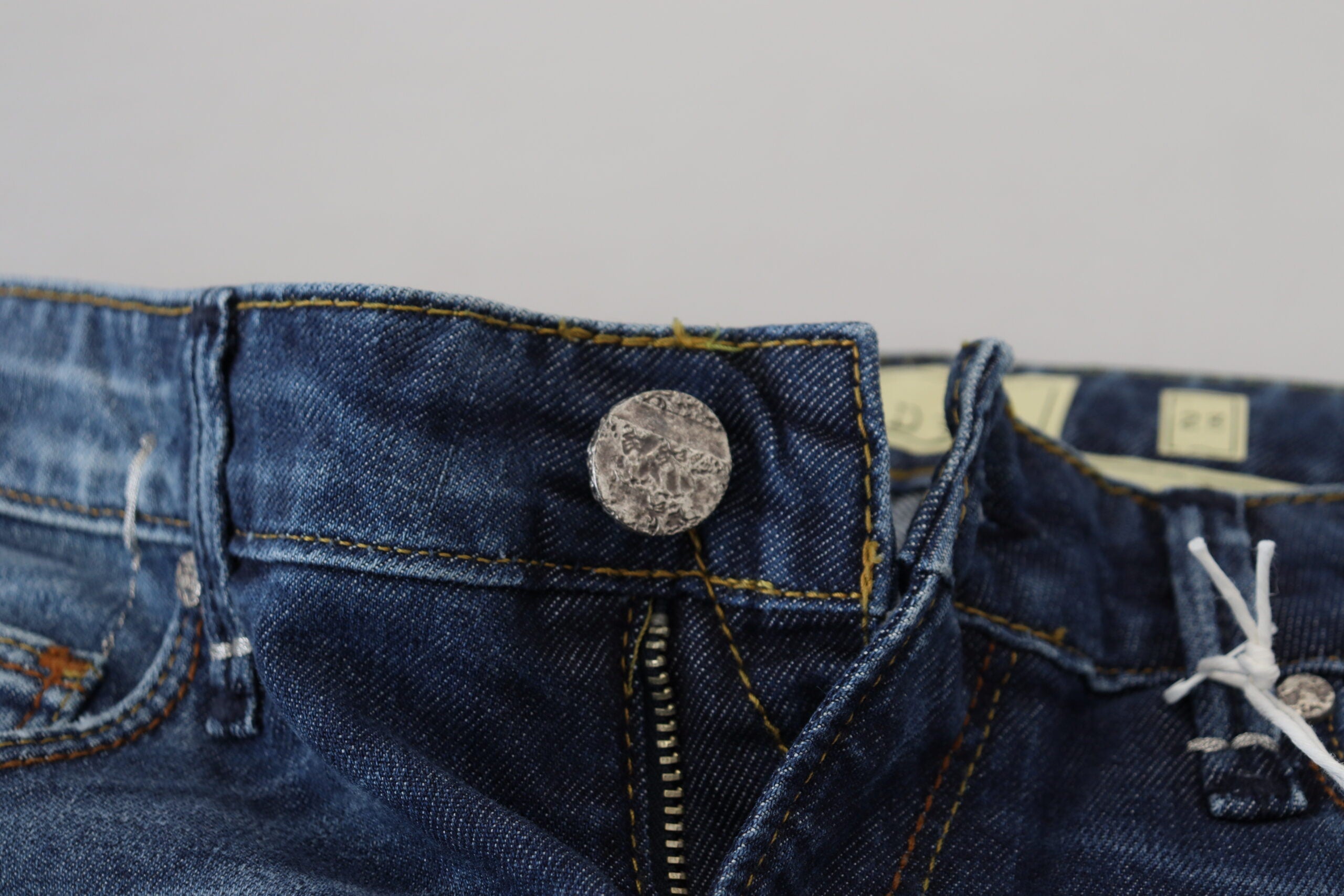 Eight Blue Washed Cotton Slim Fit Women's Denim Jeans