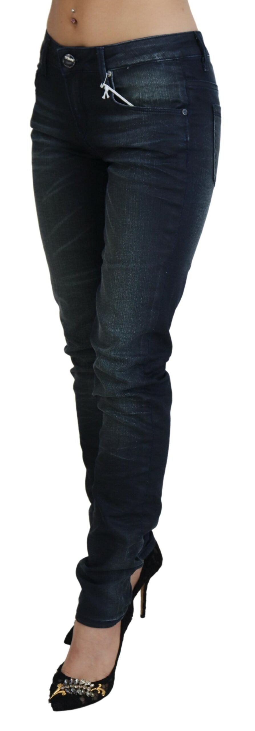 Eight blue washed low-rise slim-fit jeans in cotton denim
