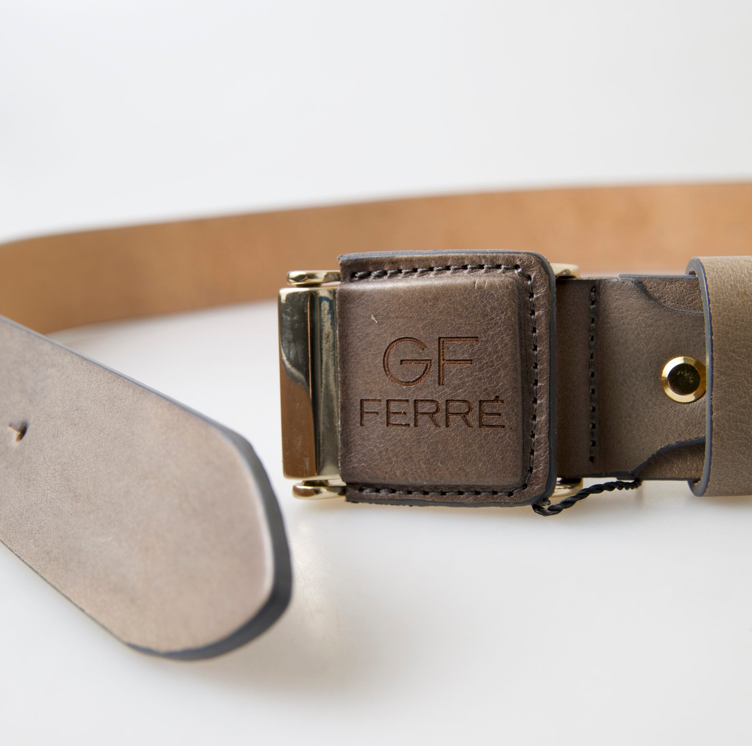 GF Ferre Brauner Leder Mode Logo Schnalle Taille Gürtel