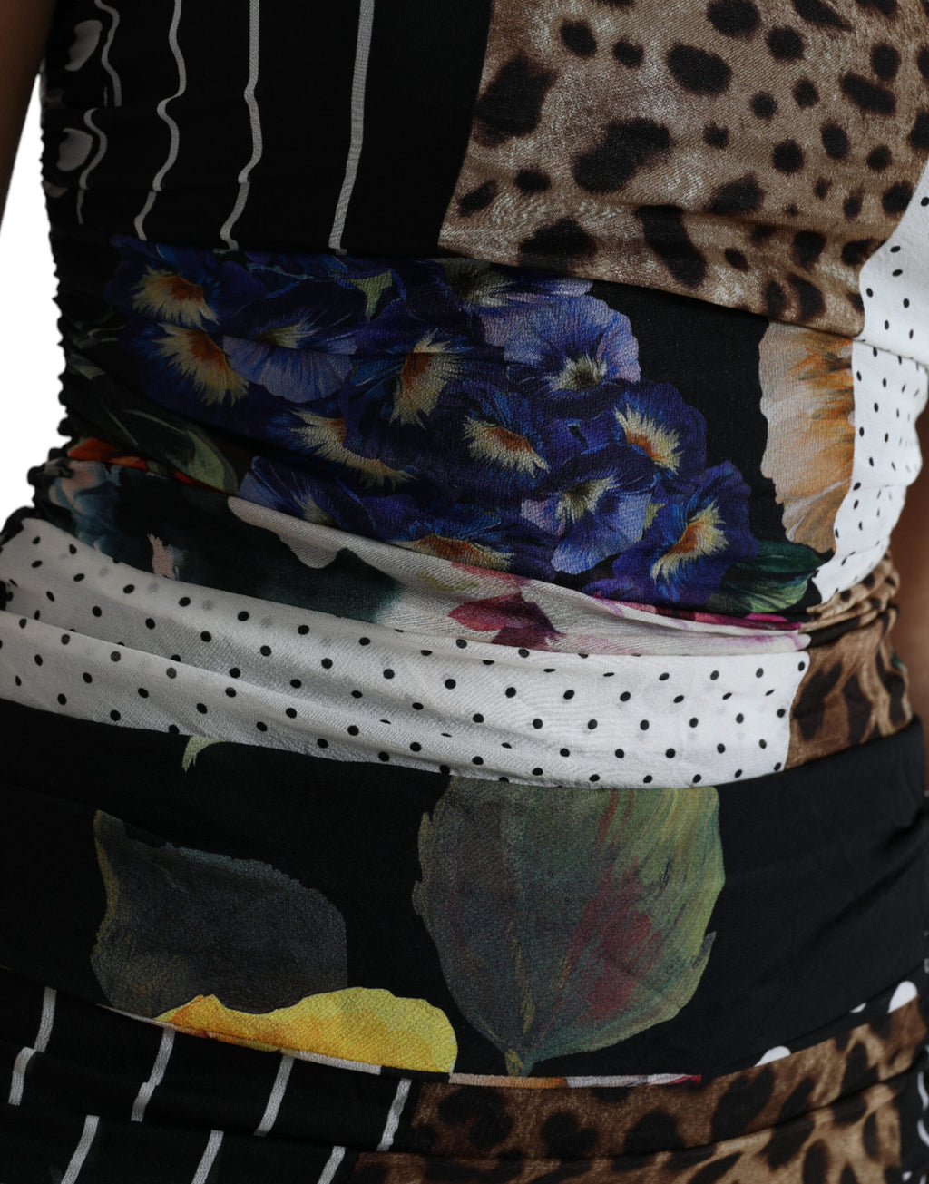 Dolce & Gabbana Mehrfarbiges Patchwork Midi-Leopard-Bodycon-Kleid mit Blumenmuster