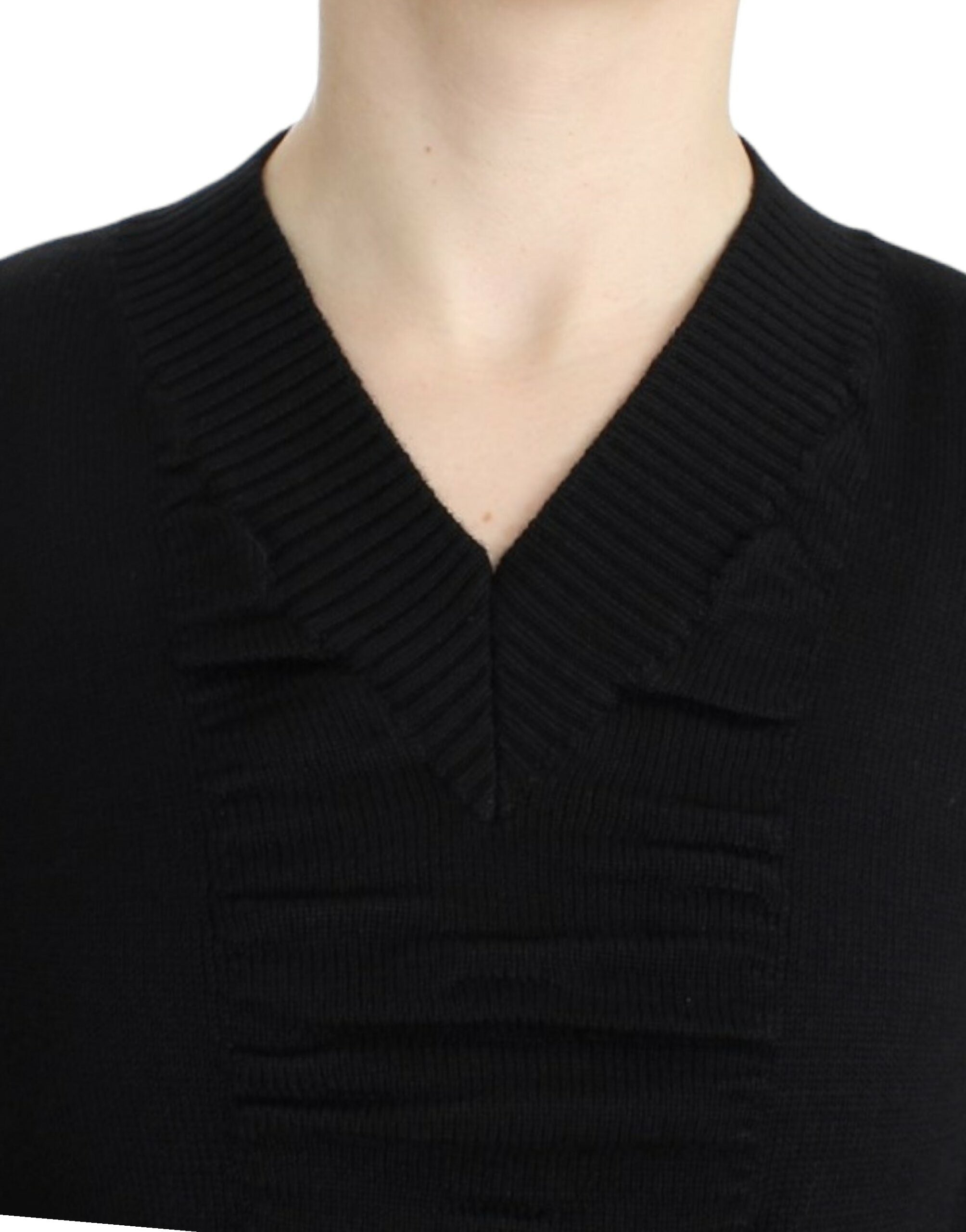 Costume National Schwarzer Wollpullover mit V-Ausschnitt