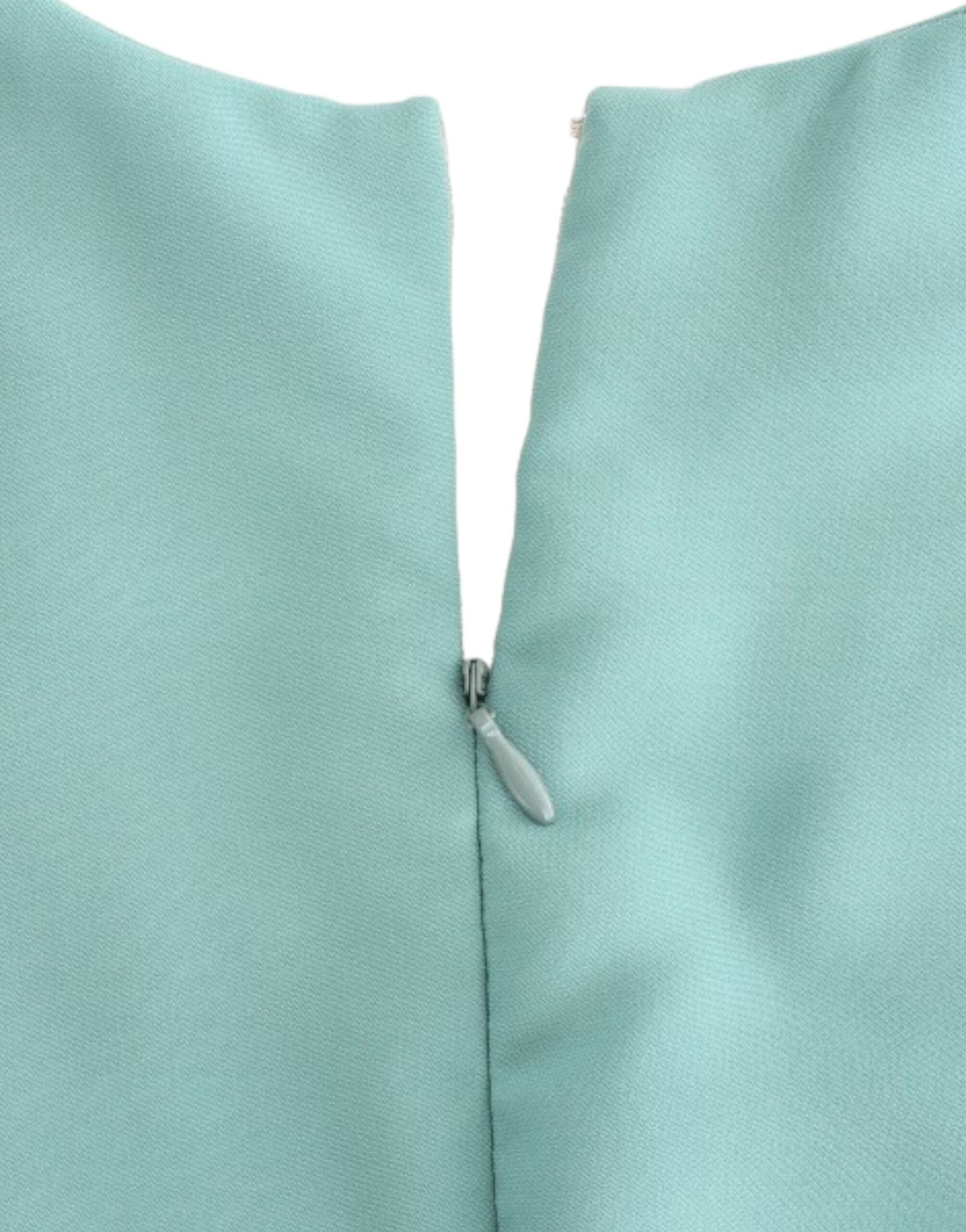 Costume National Grünes Etuikleid mit 3/4 Ärmeln