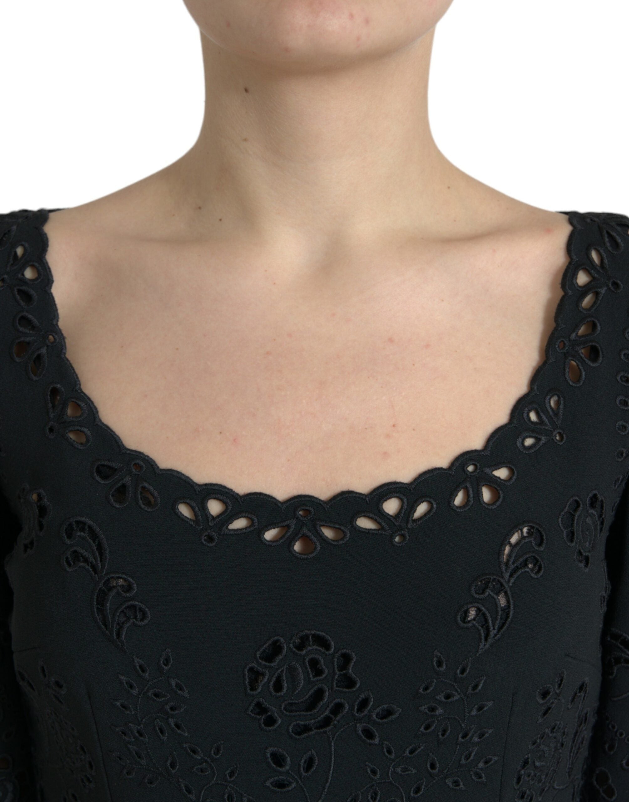 Dolce & Gabbana Schwarzes Viskose-Bodycon-Kleid mit floraler Spitze