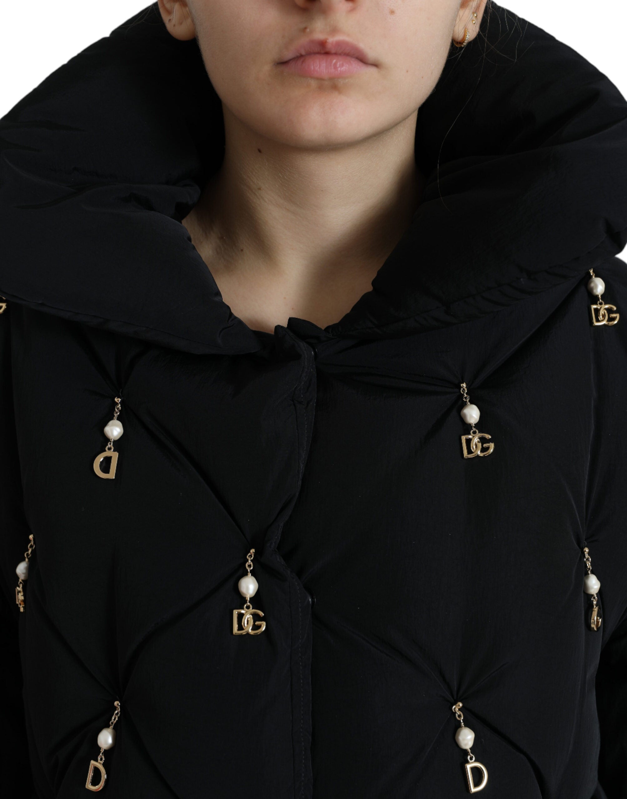Dolce & Gabbana Schwarze Bomberjacke aus gestepptem Shell mit Verzierungen