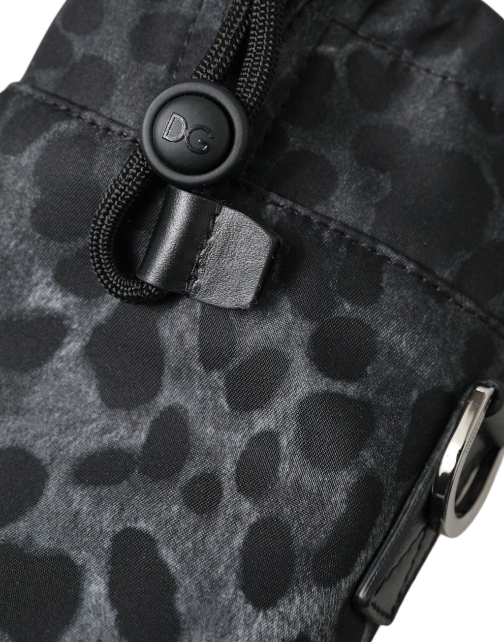 Dolce & Gabbana Schwarzer Leopard Runde schlanke Tote Flaschenhaltertasche