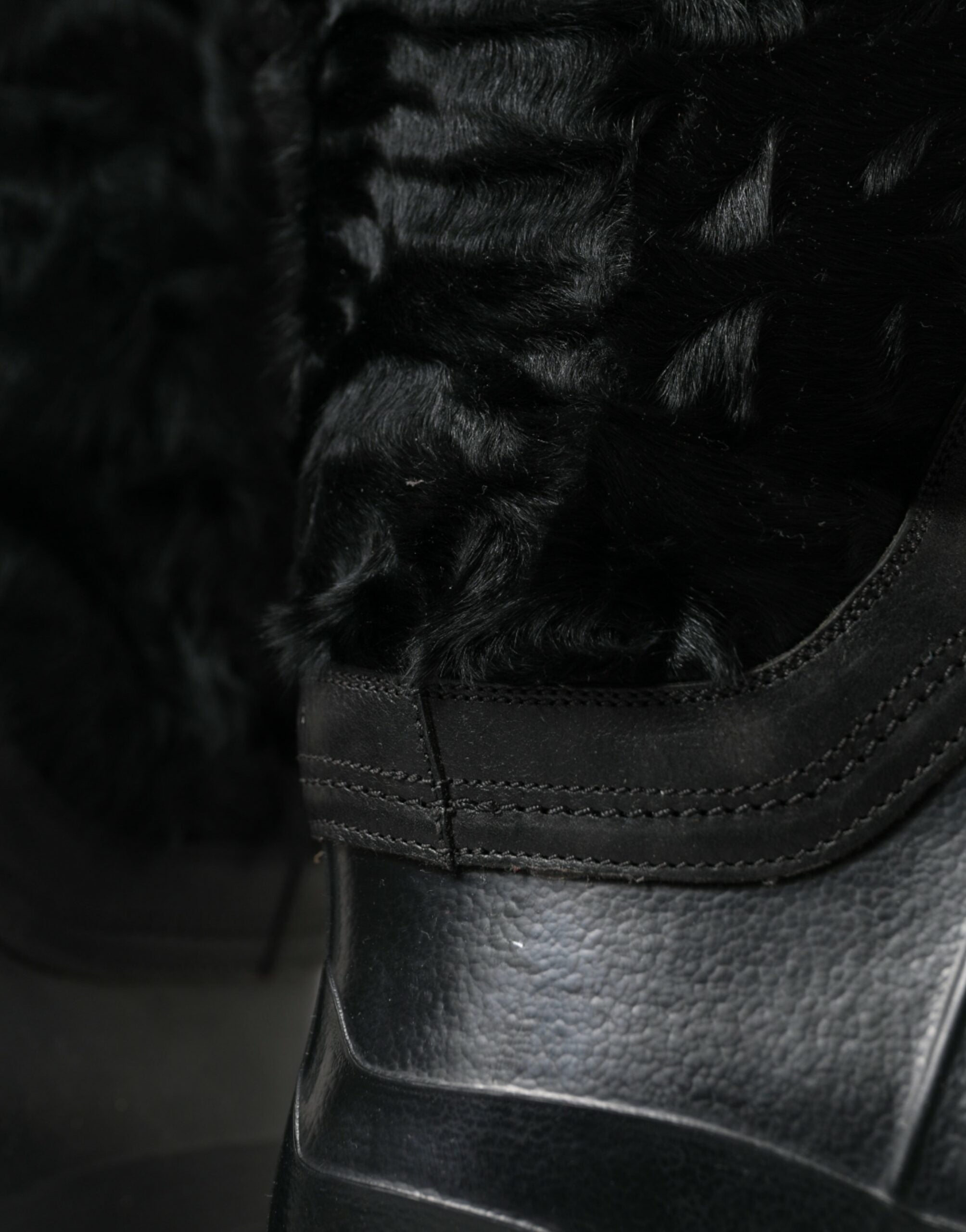 Dolce & Gabbana Black Rubber Lace-Up Shearling Rain Boots Shoes