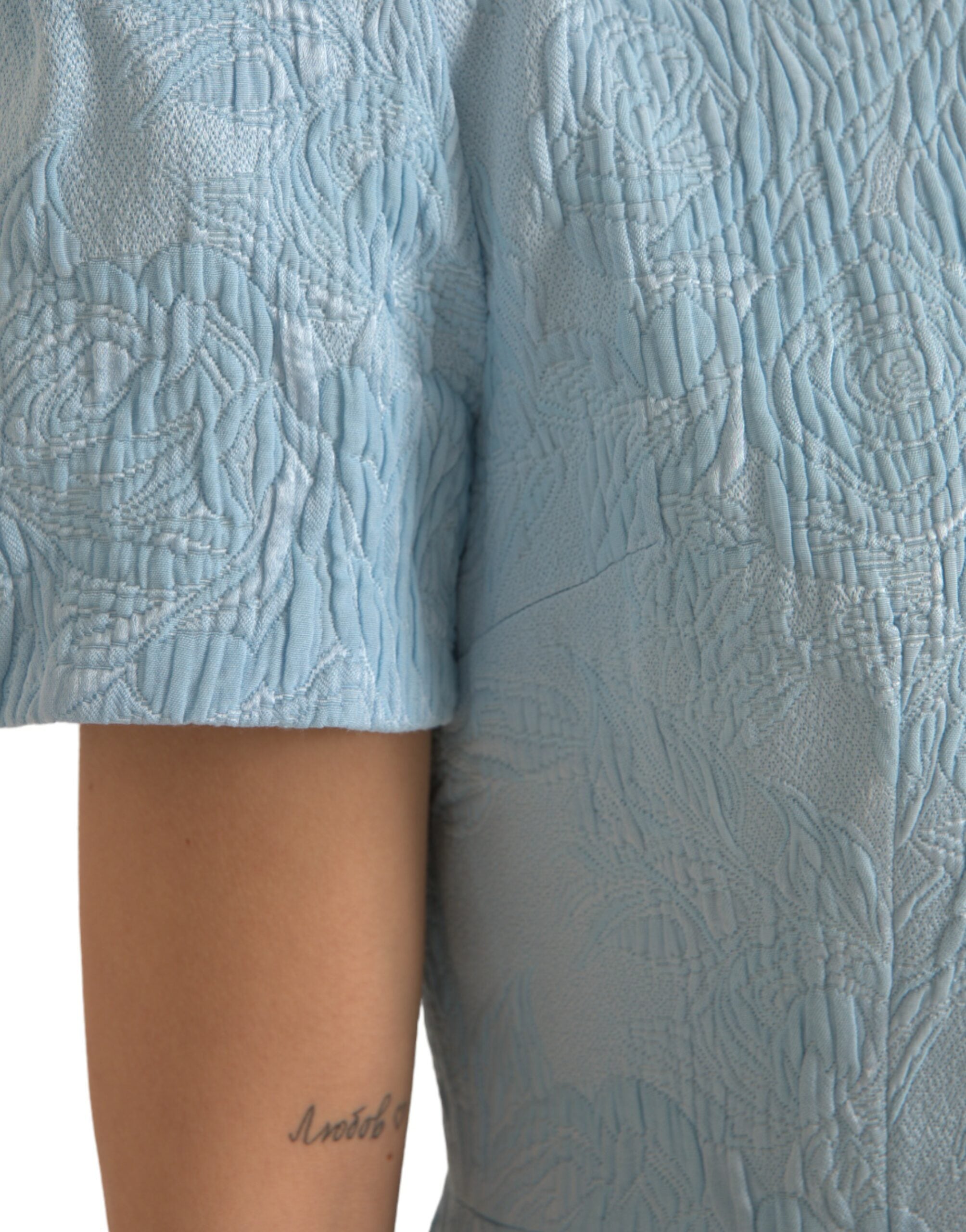Dolce & Gabbana Hellblaues geblümtes Jacquard-Minikleid mit Puffärmeln