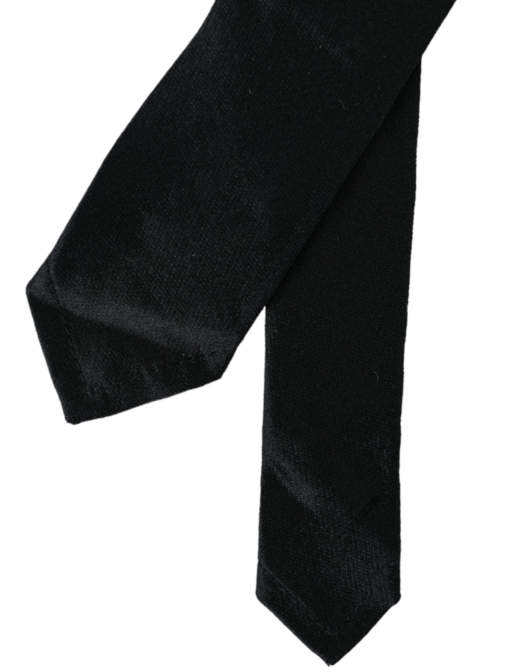 Dolce & Gabbana Black Solid Tie in 100% Silk, Adjustable