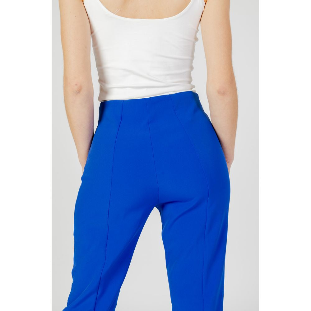Only Weite Hose aus recyceltem Polyester in Blau
