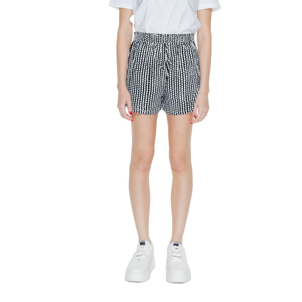 Only Schwarze Viskose-Shorts