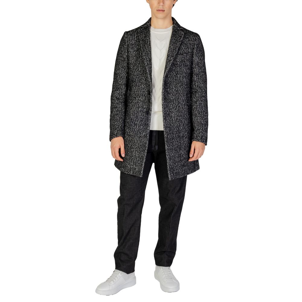 Hamaki-Ho Schwarzer Polyester-Mantel