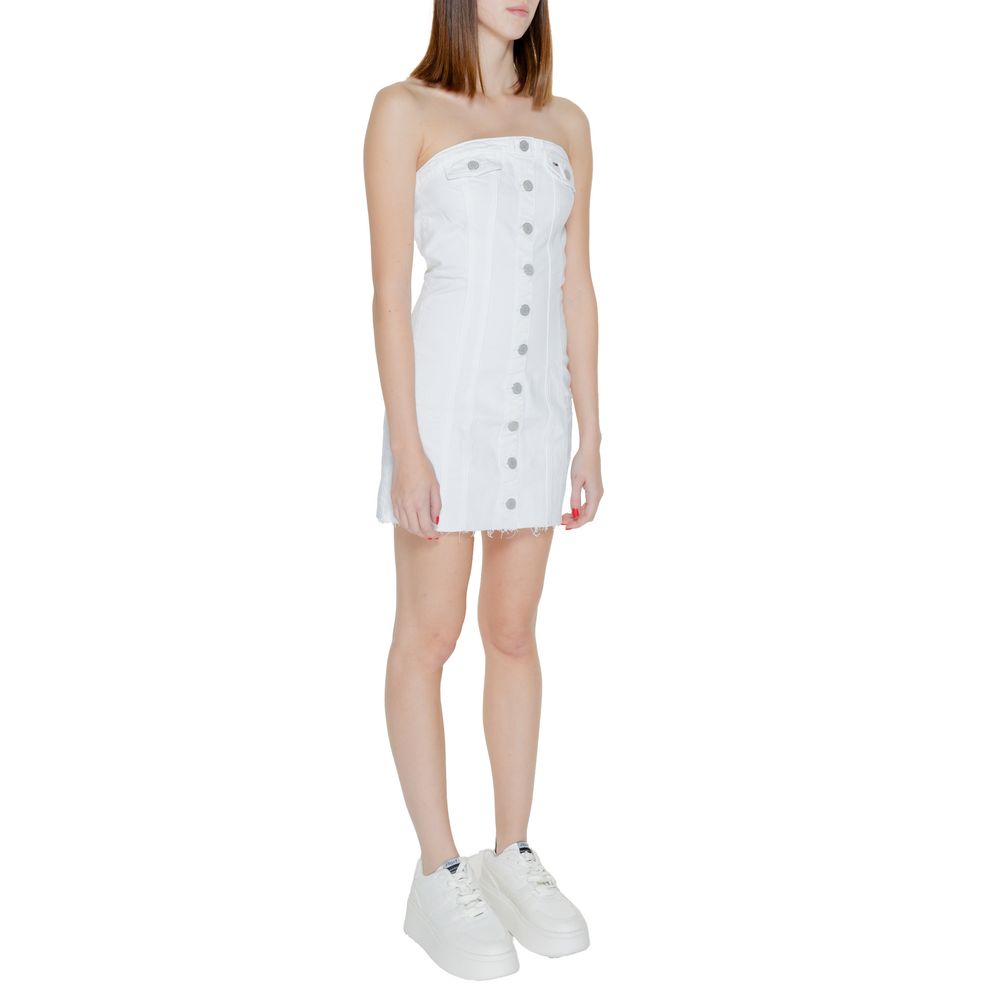 Tommy Hilfiger Jeans Weißes Kurzkleid aus recyceltem Baumwoll-Mix