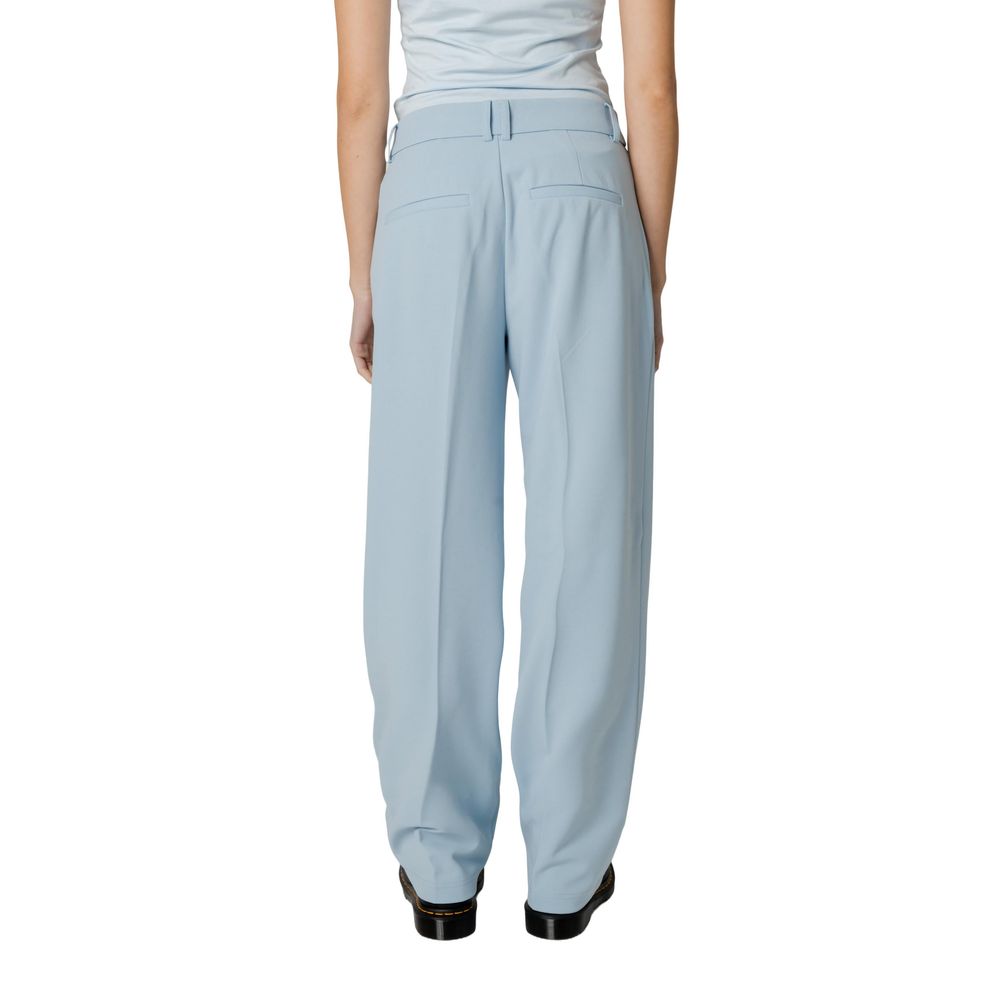 Only blue polyester trousers for leisure