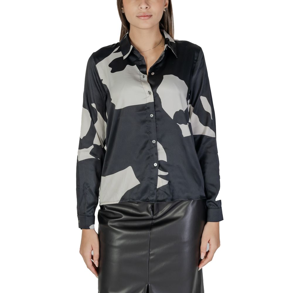 Only Schwarze Bluse aus recyceltem Polyester