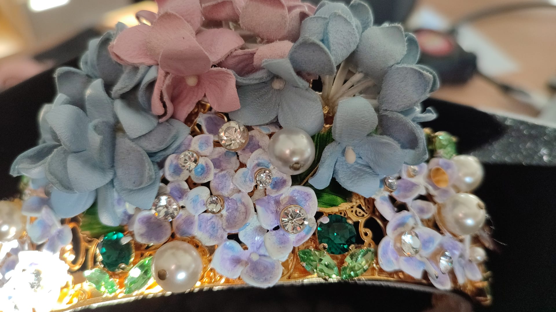Dolce & Gabbana Gold Crystal Purple Hydrangea Headband Crown Tiara