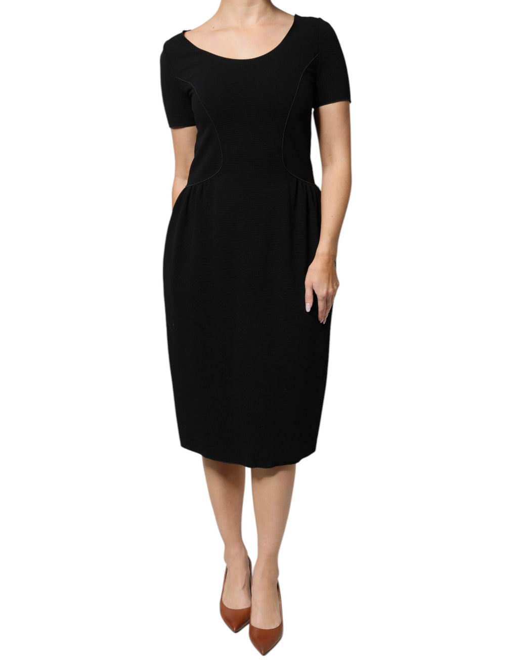 Emporio Armani Schwarzes Viskosekleid mit kurzen Ärmeln und Midikleid