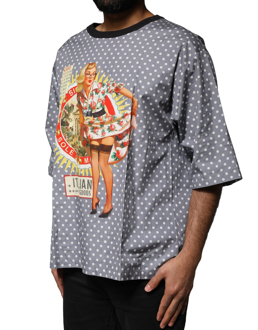 Dolce & Gabbana Graues Polka Dot Pin-Up Print T-Shirt mit Rundhalsausschnitt