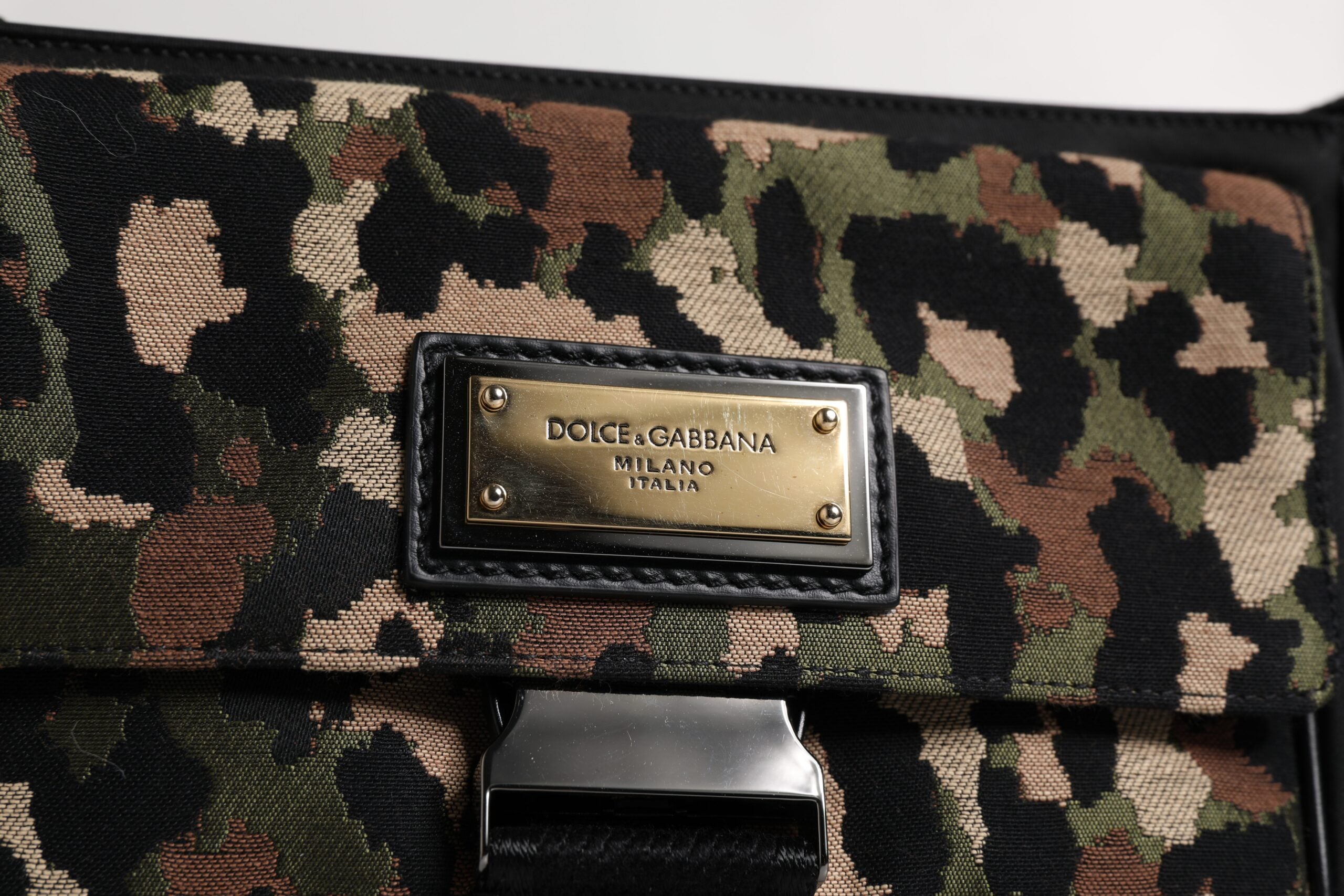Dolce & Gabbana Multicolor Leopard Jacquard Crossbody Tasche
