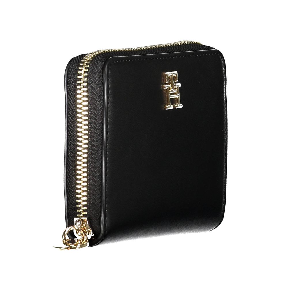 Tommy Hilfiger Women's Black Polyethylene Wallet