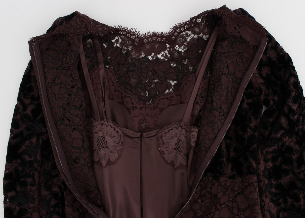 Dolce & Gabbana Lila Florales Ricamo Maxikleid aus Spitze
