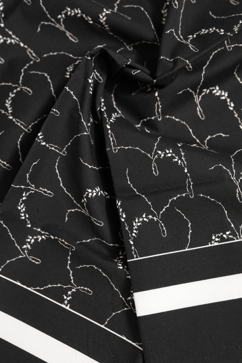 Dolce & Gabbana Black White Printed Square Men's Foulard Scarf