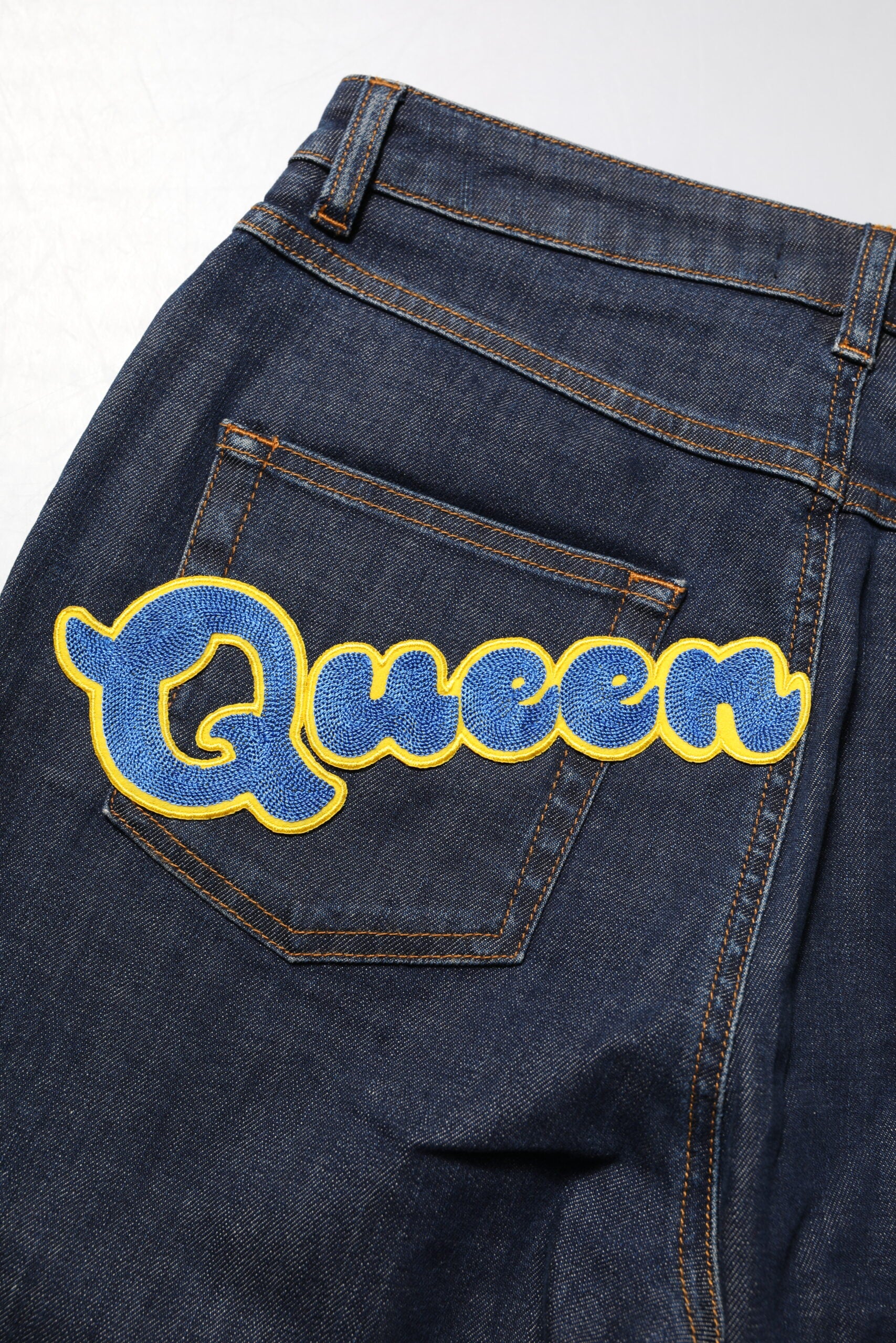Dolce & Gabbana Blaue Queen Patch AUDREY Mid Waist Denim Jeans