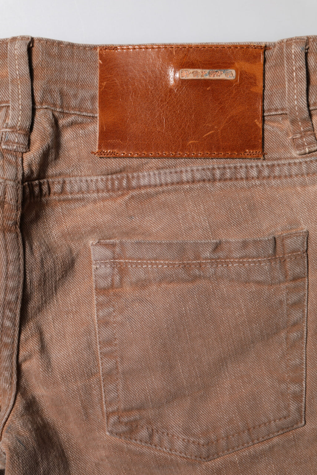 Eight brown slim-fit low-rise cotton denim jeans