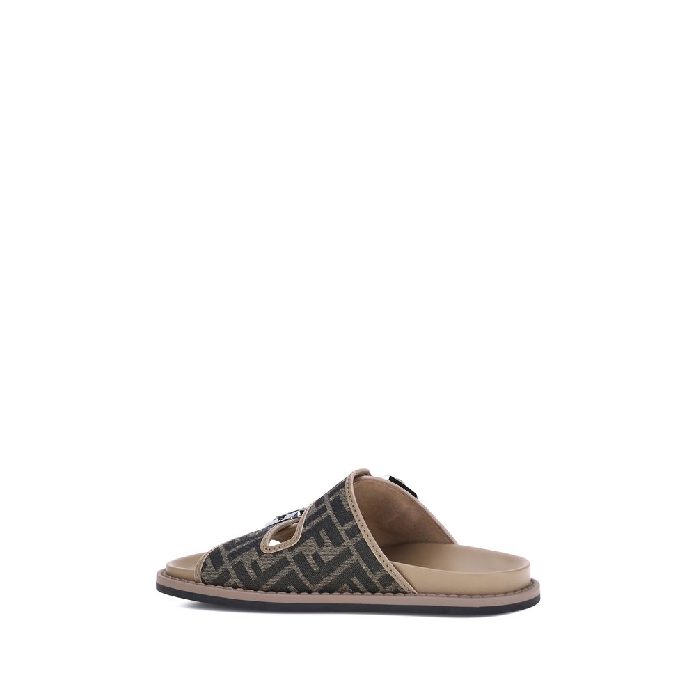 Fendi Braune Kalbsleder Bos Taurus Flache Sandalen
