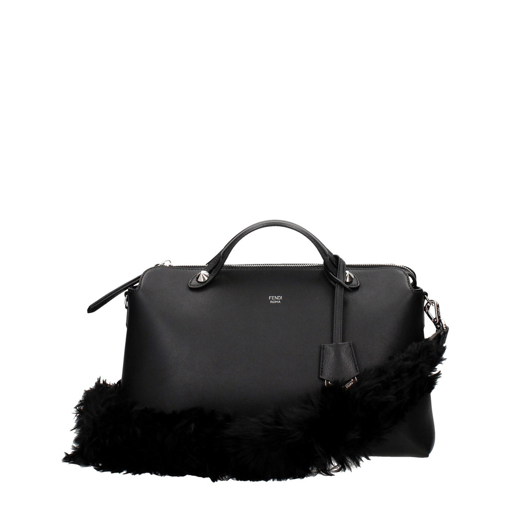 Fendi Schwarze Leder-Umhängetasche