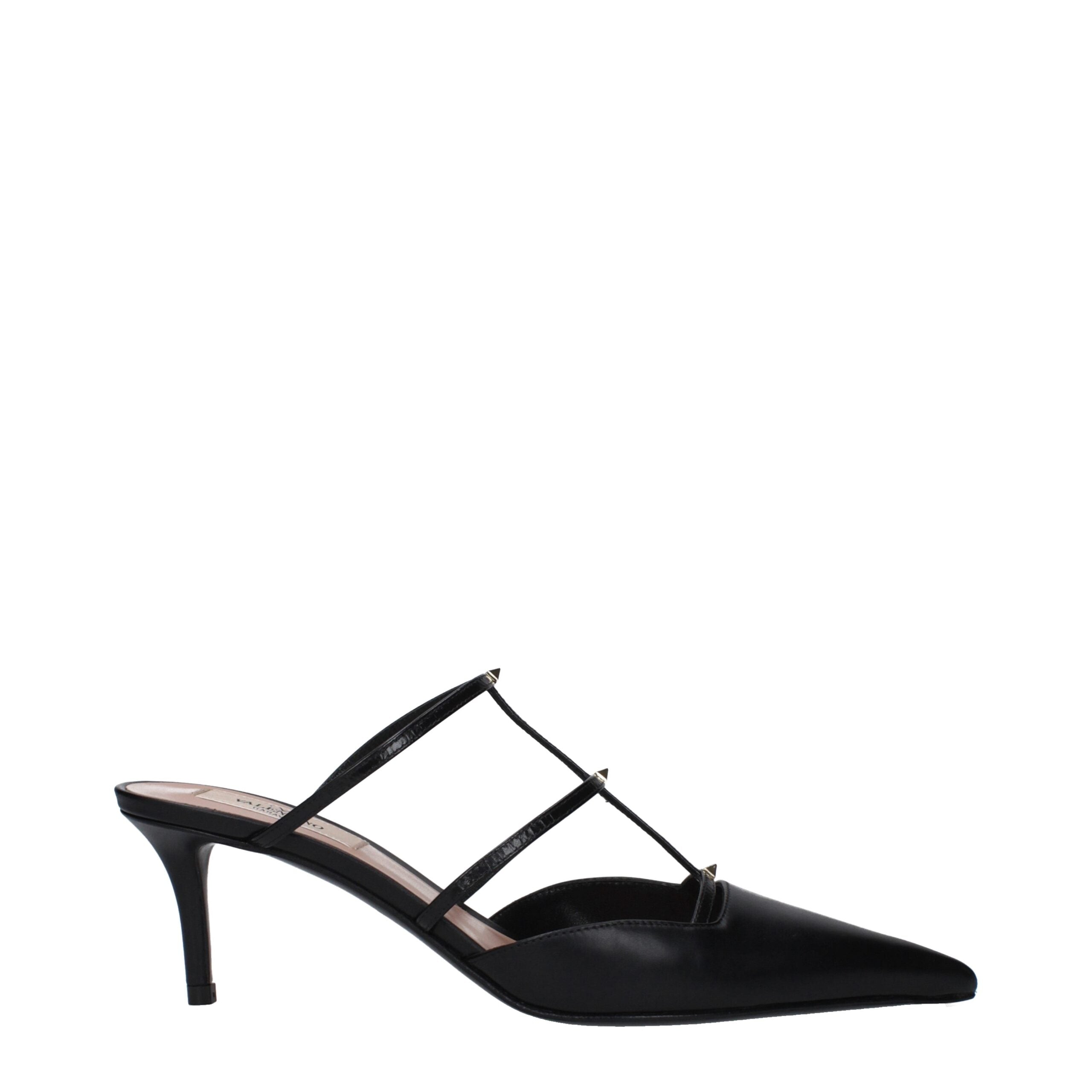 Valentino Garavani Flache Ledersandalen in Schwarz