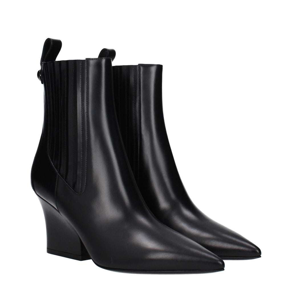Valentino Garavani Schwarze Lederstiefeletten