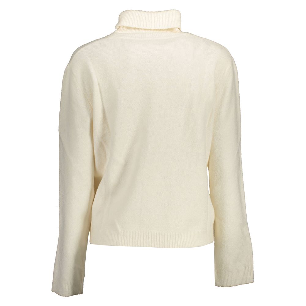 U.S. POLO ASSN. White Nylon Pullover
