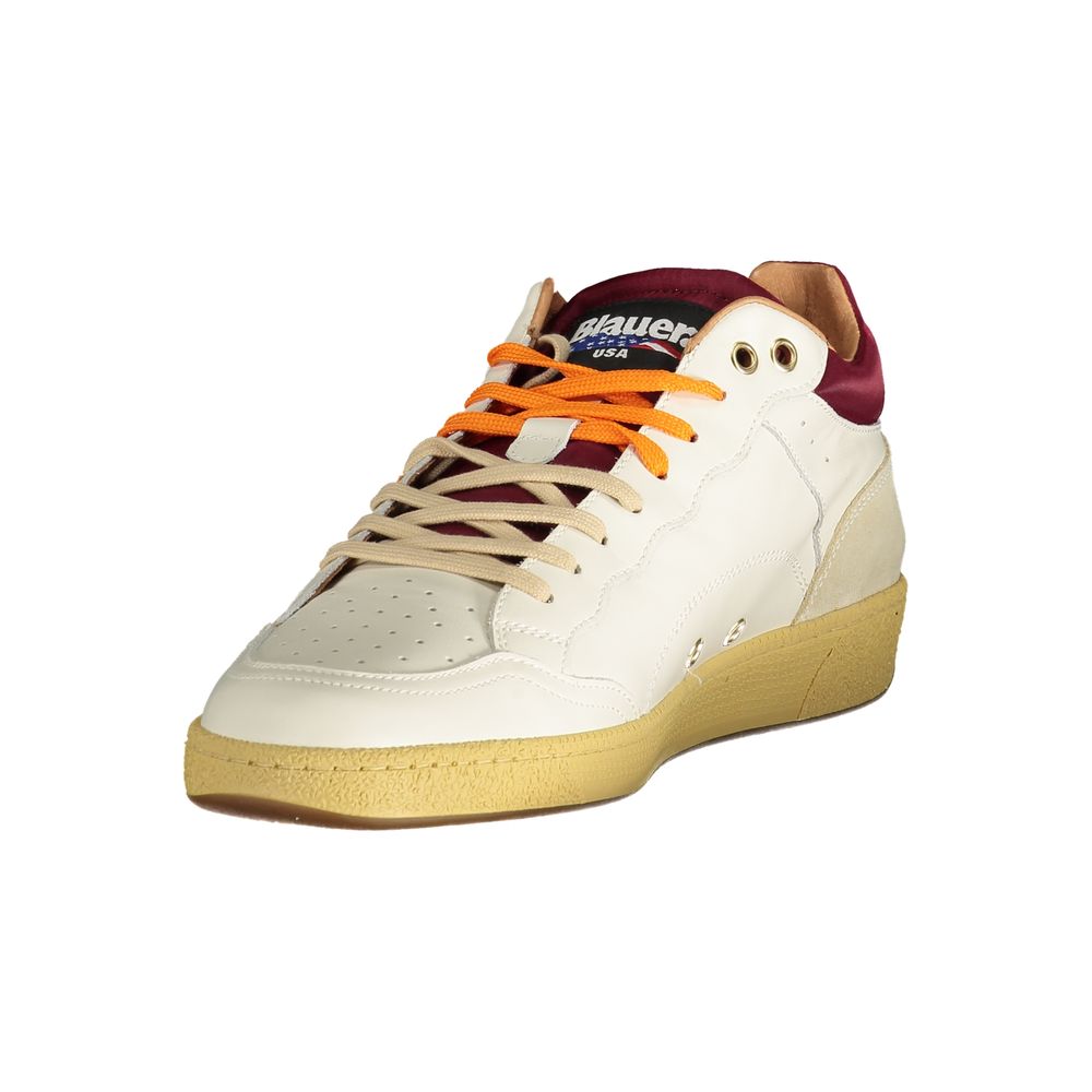 Blue sneaker made of white polyester