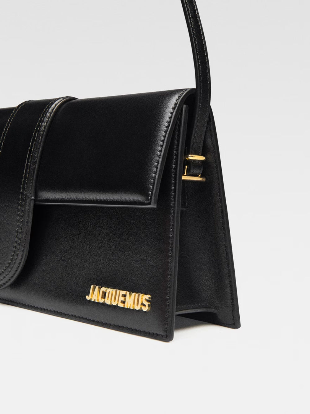 Jacquemus Schwarze Lederhandtasche Le Bambino Long