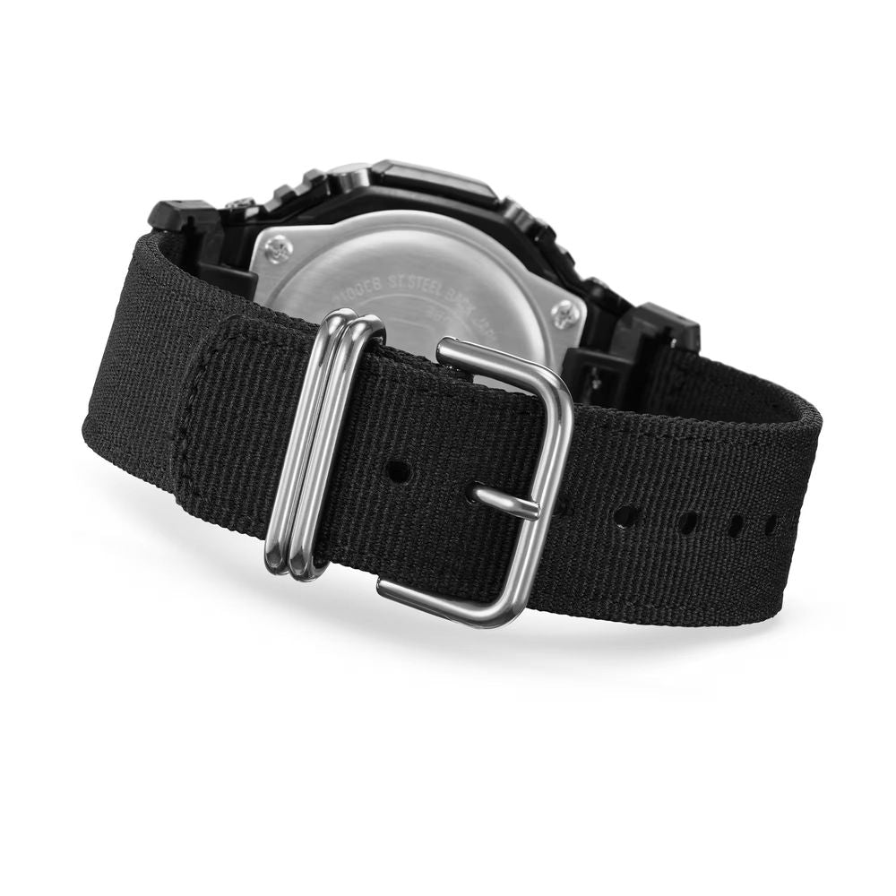 Casio Schwarze Stoff-Sportuhr