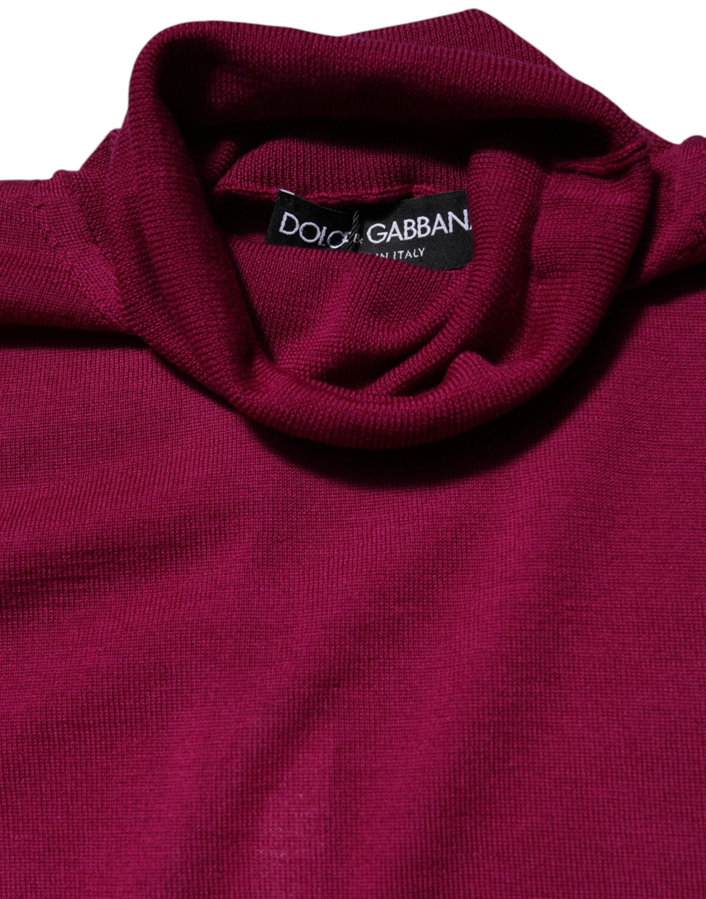 Dolce & Gabbana Fuchsia Wool Long Sleeve Turtleneck Sweater