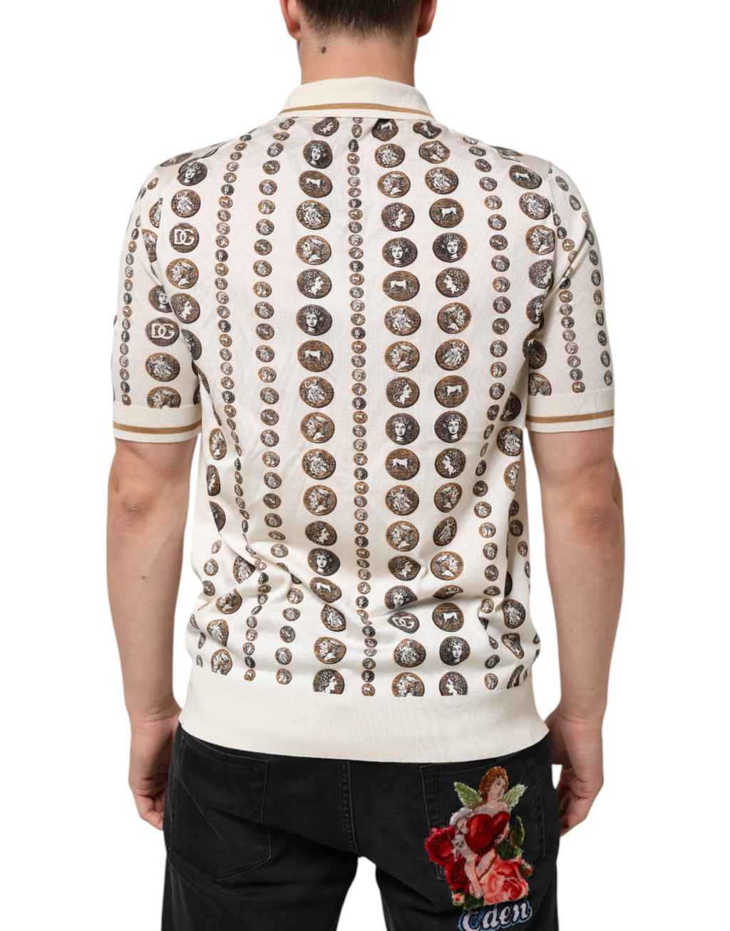 Dolce & Gabbana Elfenbeinfarbenes Seiden-Polo-T-Shirt mit Münzdruck für Männer