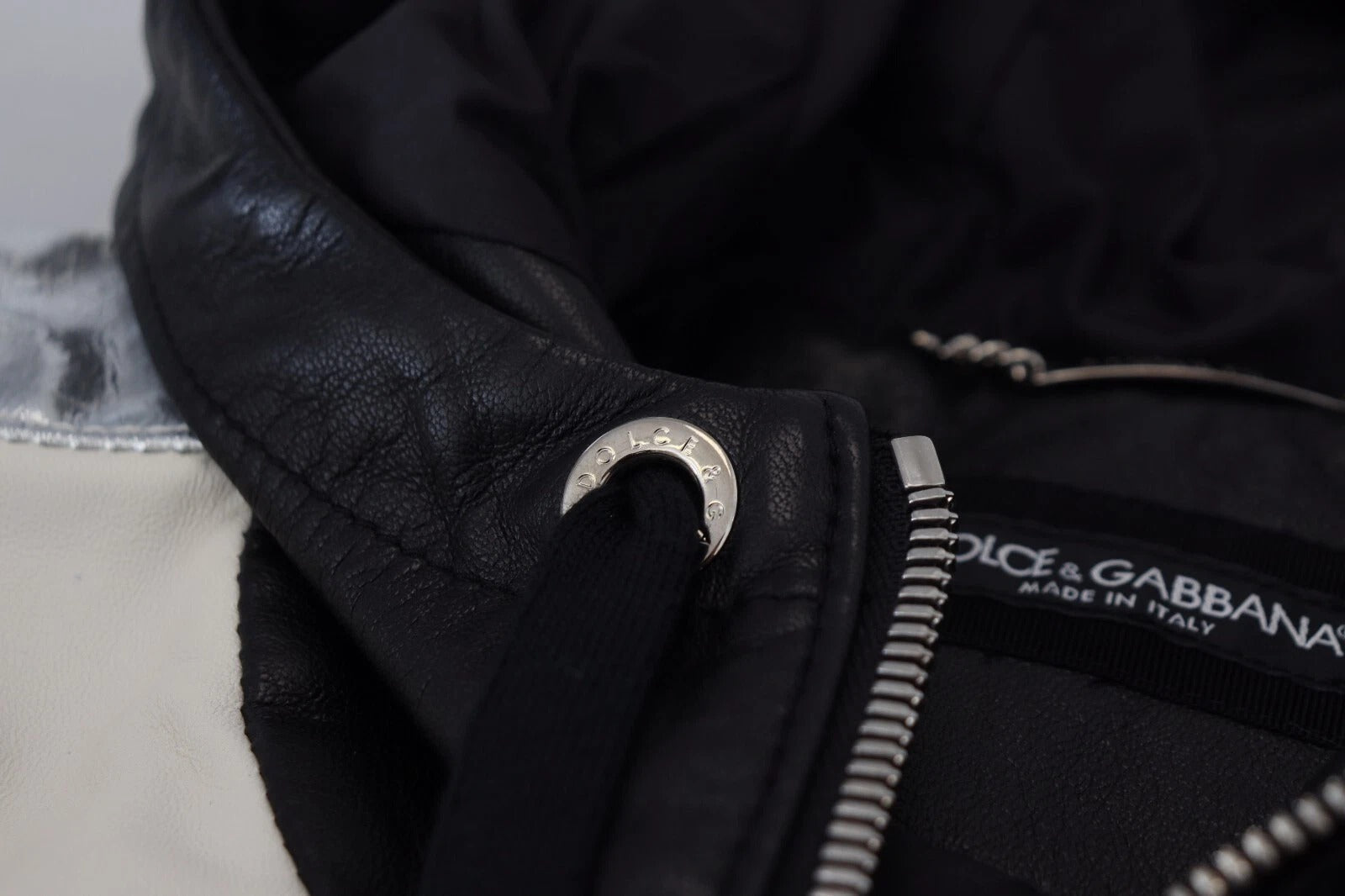 Dolce & Gabbana Schwarze Leder-Blousonjacke mit Kapuze