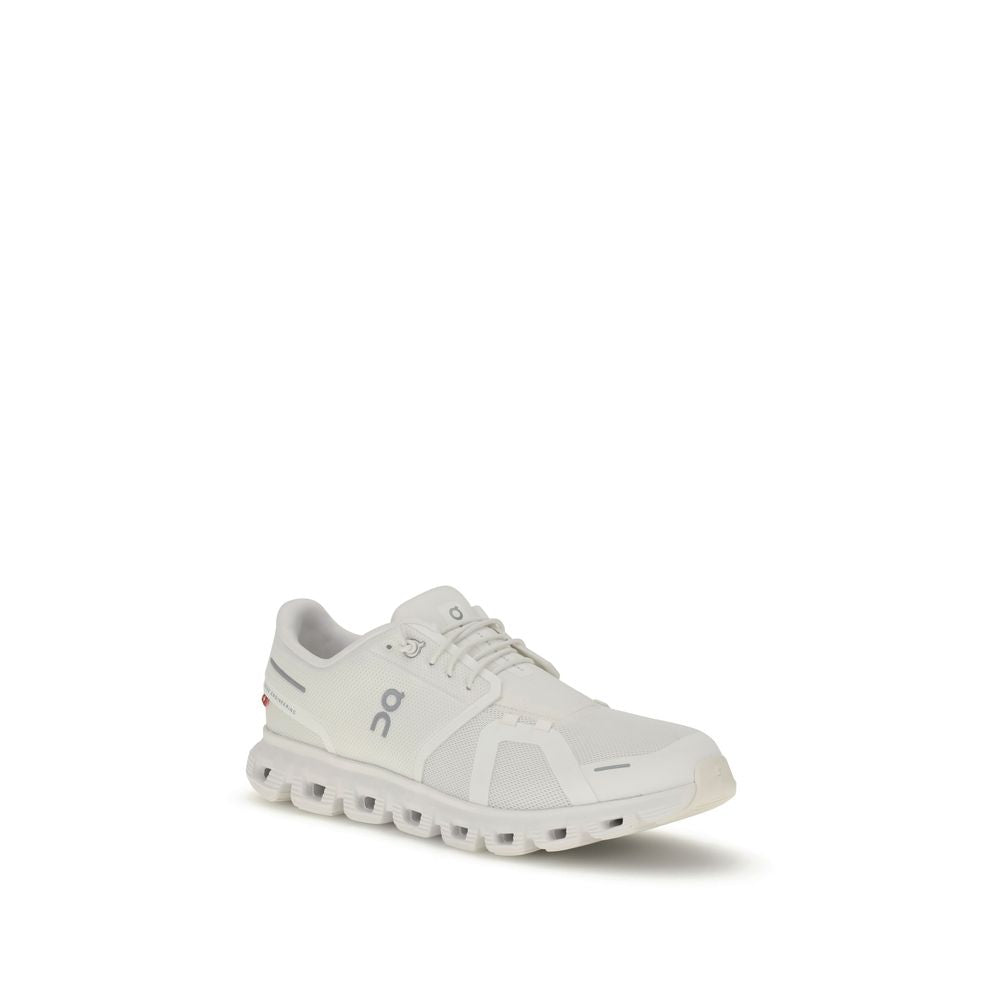 ON Weiße Sportschuhe aus recyceltem Polyester