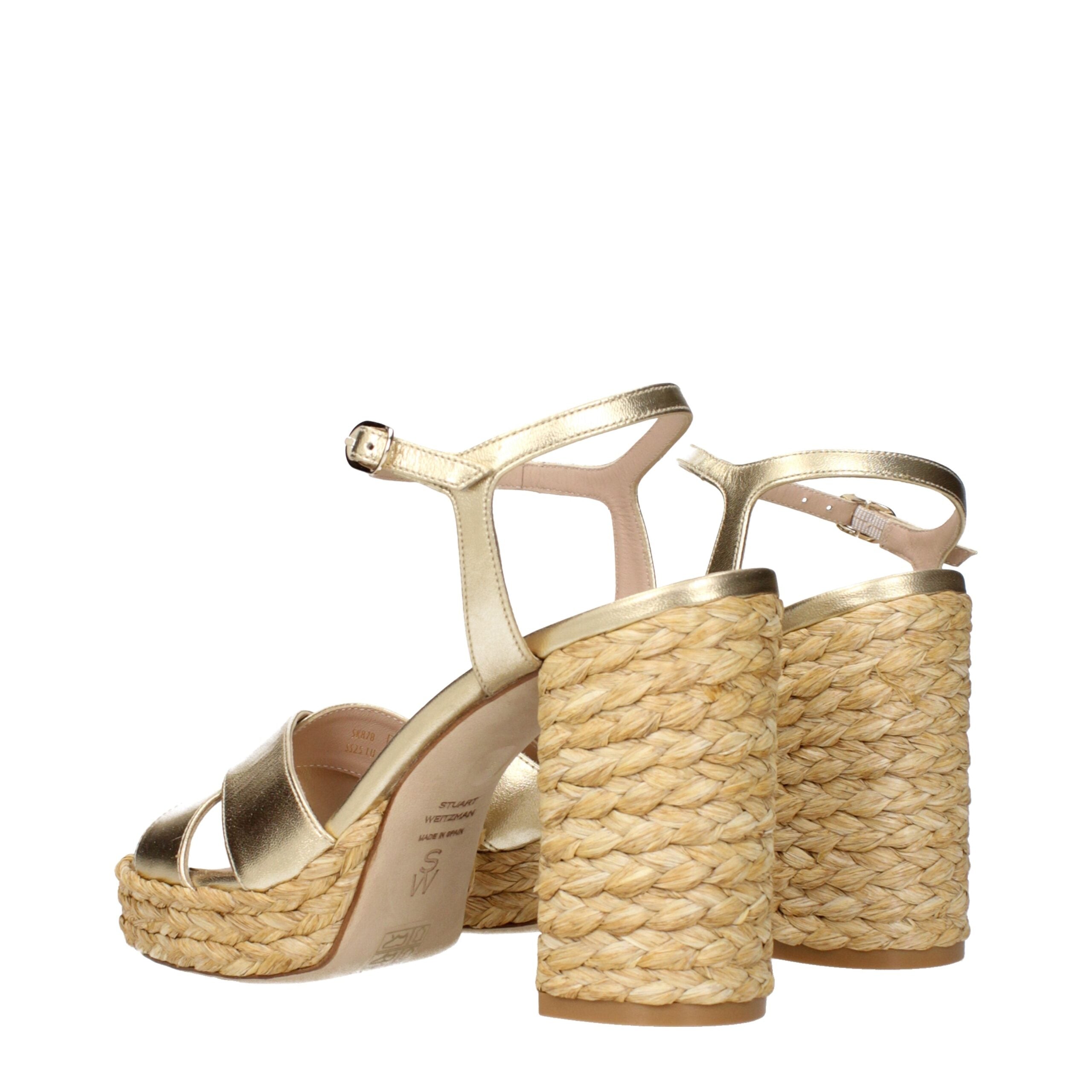 Stuart Weitzman Goldene Ledersandalen mit Plateauabsatz