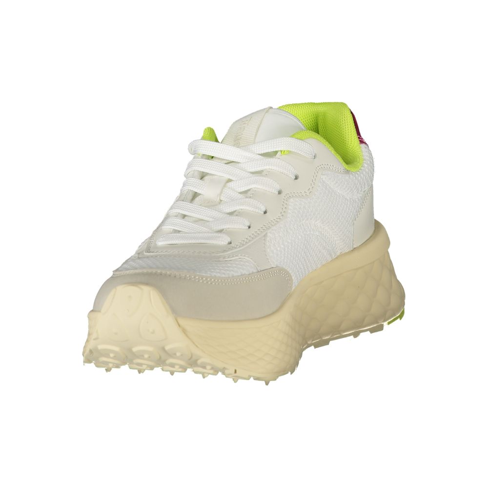 Blue sneaker made of white polyester