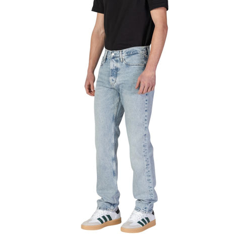 Calvin Klein Jeans Hellblaue, lockere Jeans aus Bio-Baumwolle