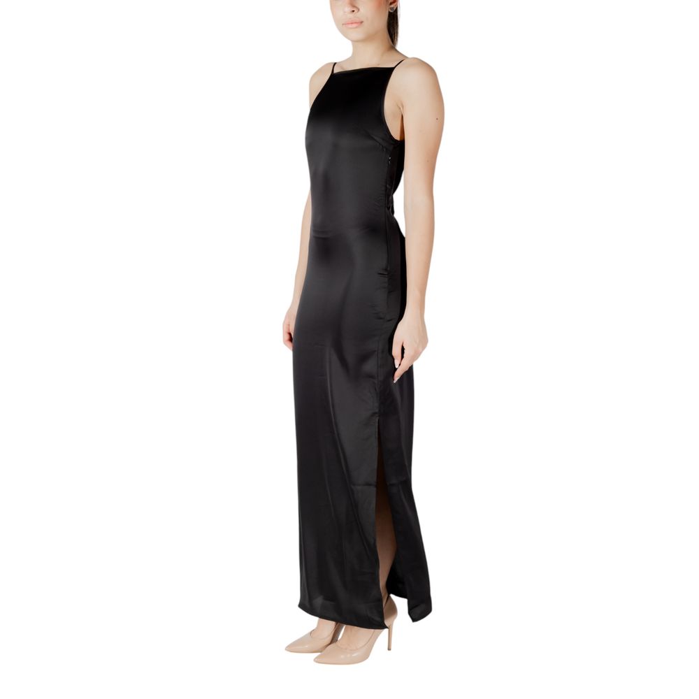 Only Little Black Dress in recycled polyester