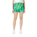 Only Grüne Viskose-Shorts