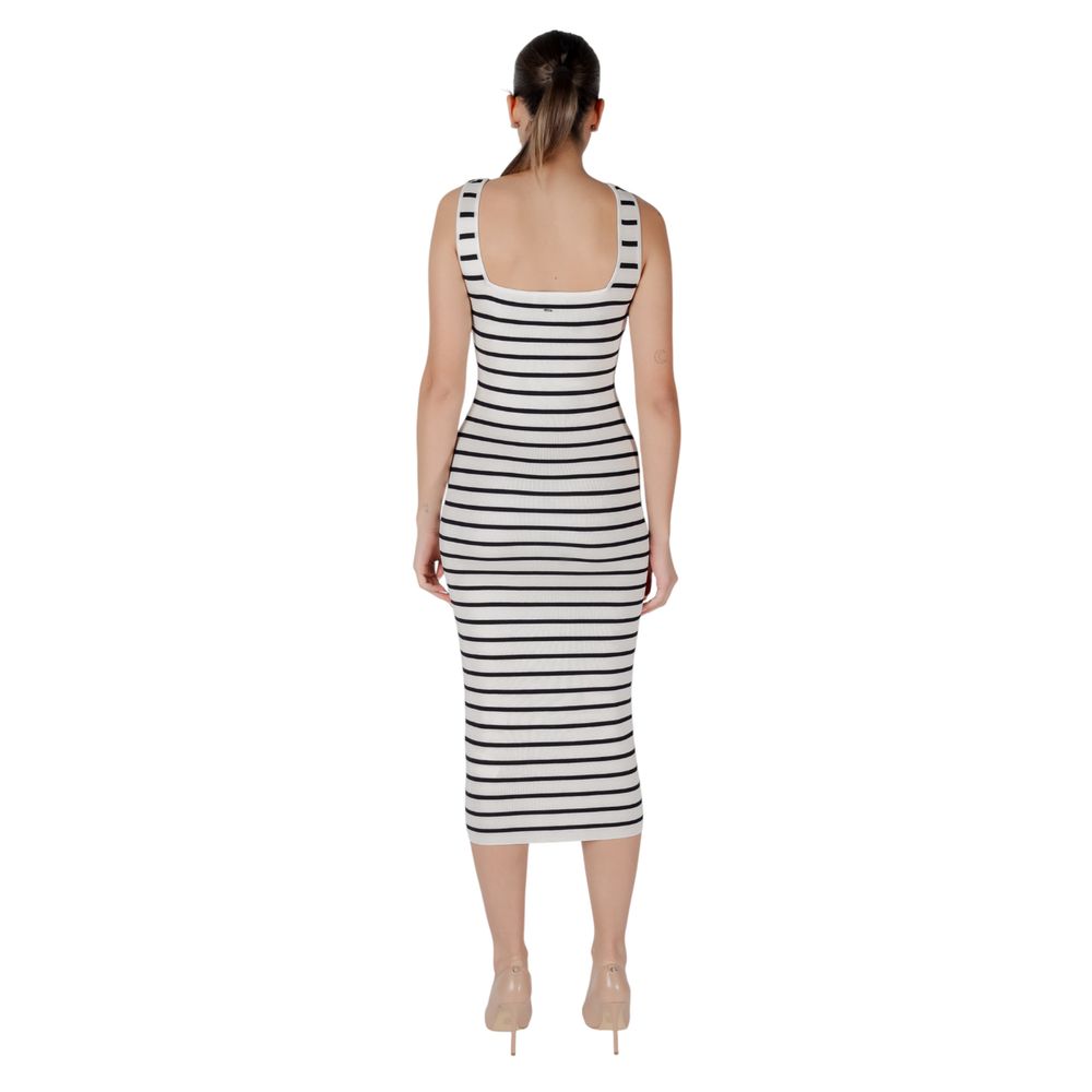 Morgan De Toi Beigefarbenes Viskose-Maxikleid
